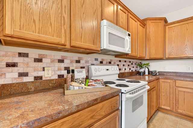 324 Benedetti Avenue, Columbus, OH 43213