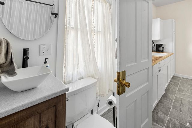 1500 Houston Street, Manhattan, KS 66502