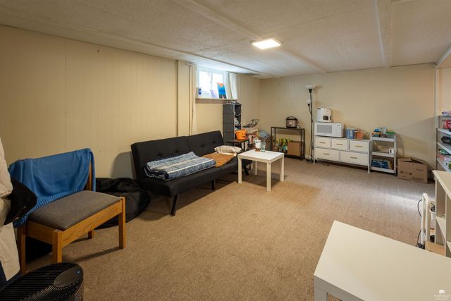 1500 Houston Street, Manhattan, KS 66502