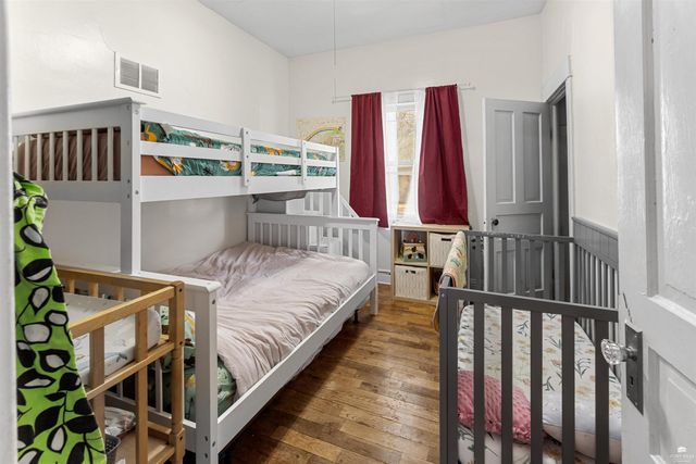 1500 Houston Street, Manhattan, KS 66502