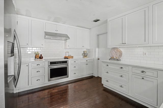 355 NE 23rd Way, Boca Raton, FL 33431