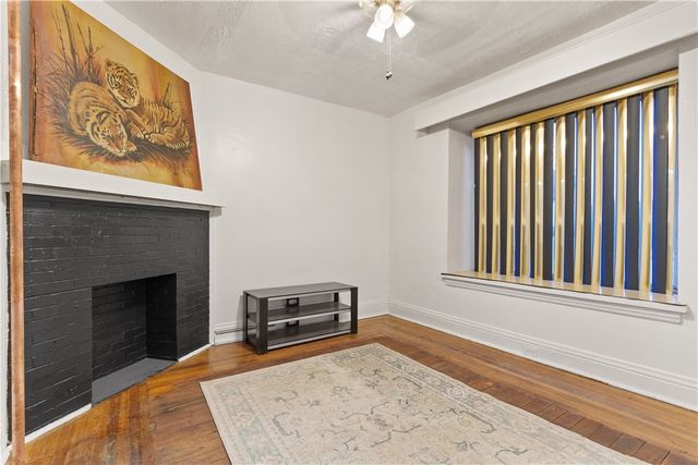 300 Locust Ave, Clairton, PA 15025