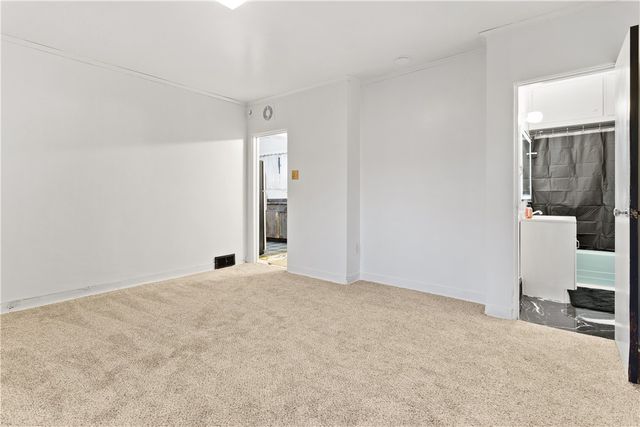 300 Locust Ave, Clairton, PA 15025