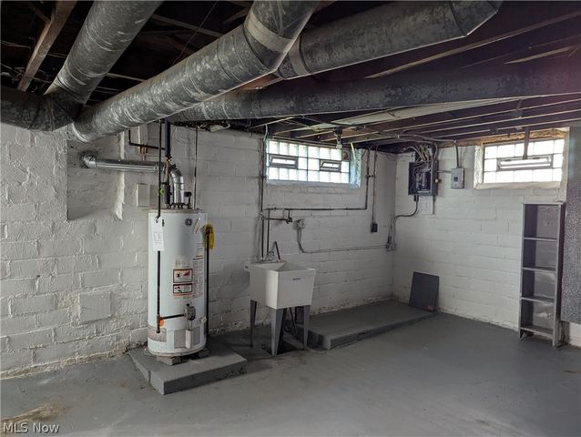 2108 Marlindale Road, Cleveland Heights, OH 44118