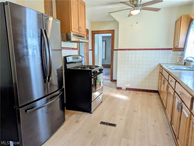 2108 Marlindale Road, Cleveland Heights, OH 44118