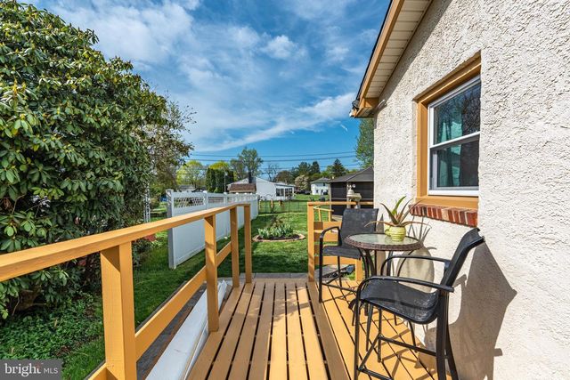 1032 EAST AVE, Penllyn, PA 19422