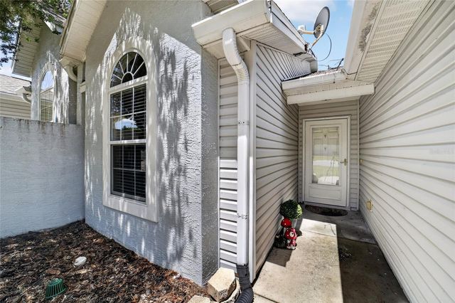 2501 SE 18TH CIRCLE, Ocala, FL 34471