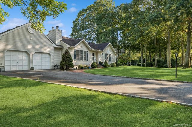 160 High Meadow Lane, Jamesport, NY 11947