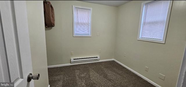 229 IRIS RD, Millville, NJ 08332