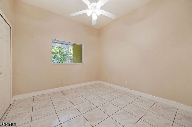 4925 Skates CIR, Fort Myers, FL 33905