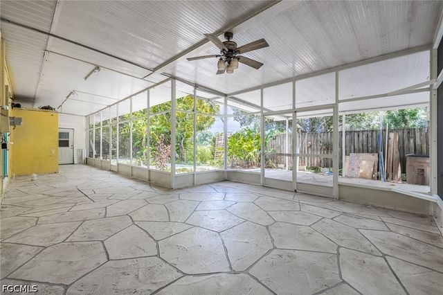 4925 Skates CIR, Fort Myers, FL 33905