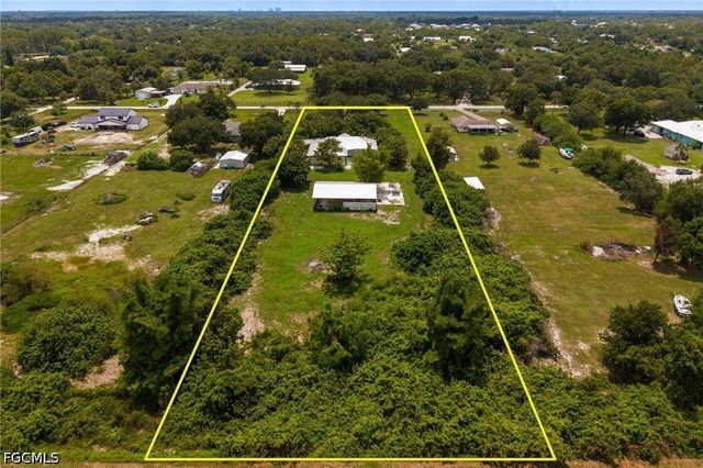 4925 Skates CIR, Fort Myers, FL 33905
