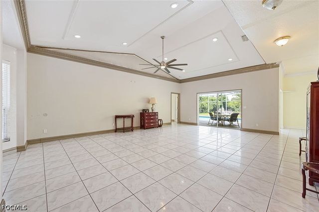 4925 Skates CIR, Fort Myers, FL 33905