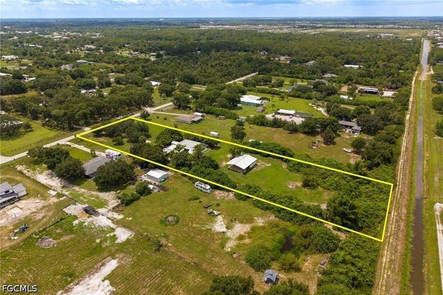 4925 Skates CIR, Fort Myers, FL 33905