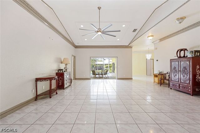 4925 Skates CIR, Fort Myers, FL 33905