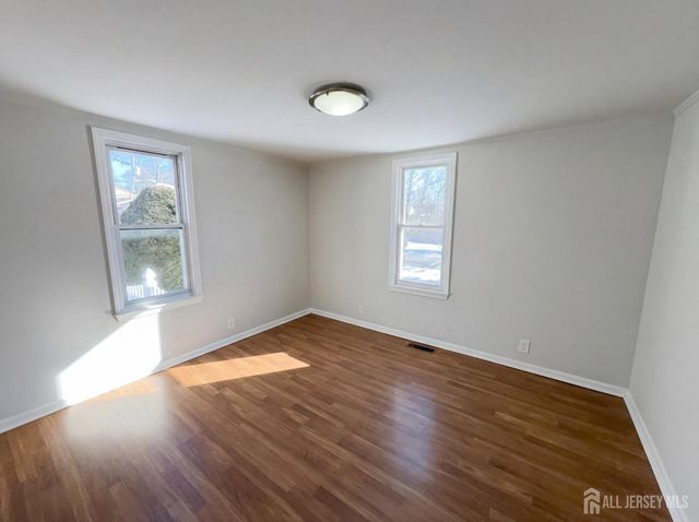 1760 Cedarwood Drive, Piscataway, NJ 08854