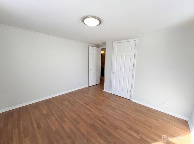 1760 Cedarwood Drive, Piscataway, NJ 08854