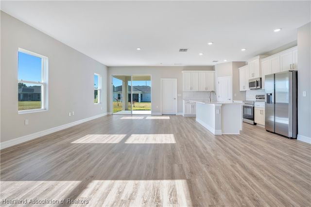 6137 Monegro Street, Sebring, FL 33872