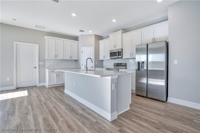 6137 Monegro Street, Sebring, FL 33872