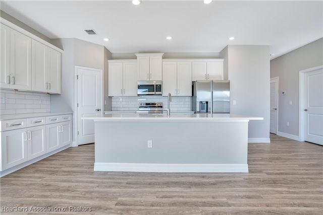 6137 Monegro Street, Sebring, FL 33872