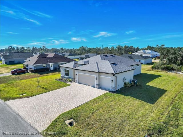 6137 Monegro Street, Sebring, FL 33872