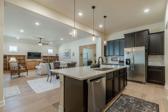 136 Calming Agave WAY, San Marcos, TX 78666