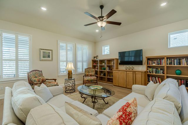 136 Calming Agave WAY, San Marcos, TX 78666