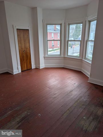 33 WESTSIDE AVE, Hagerstown, MD 21740
