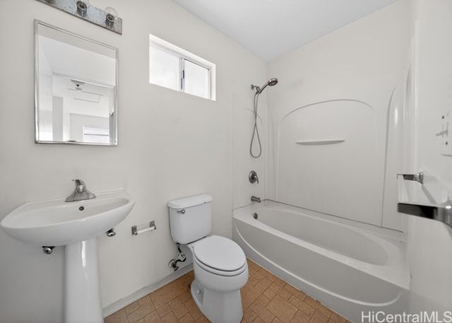 91-460 Makalea Street 109, Ewa Beach, HI 96706