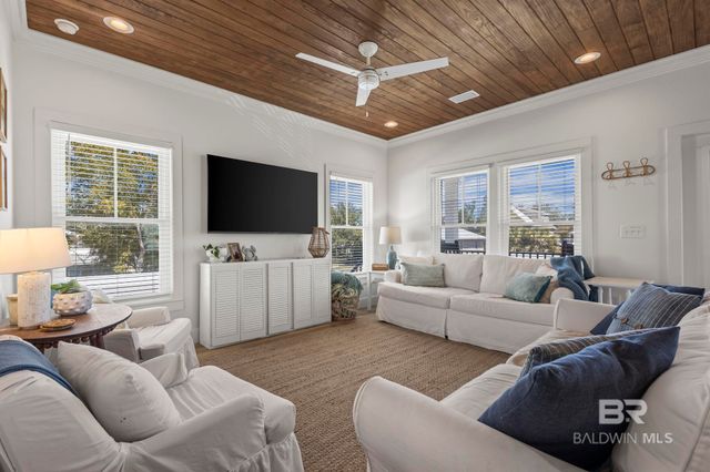 5665 Armadillo Avenue, Orange Beach, AL 36561