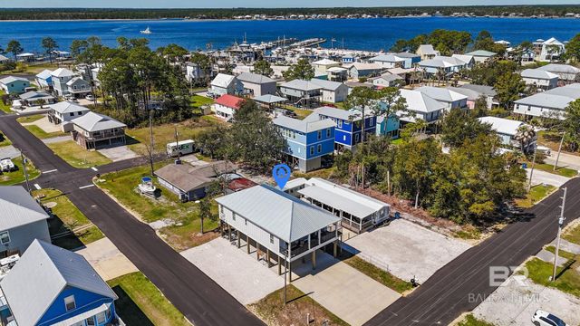 5665 Armadillo Avenue, Orange Beach, AL 36561
