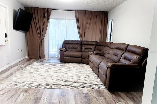 1354 SHADY PINE WAY E2, Tarpon Springs, FL 34688