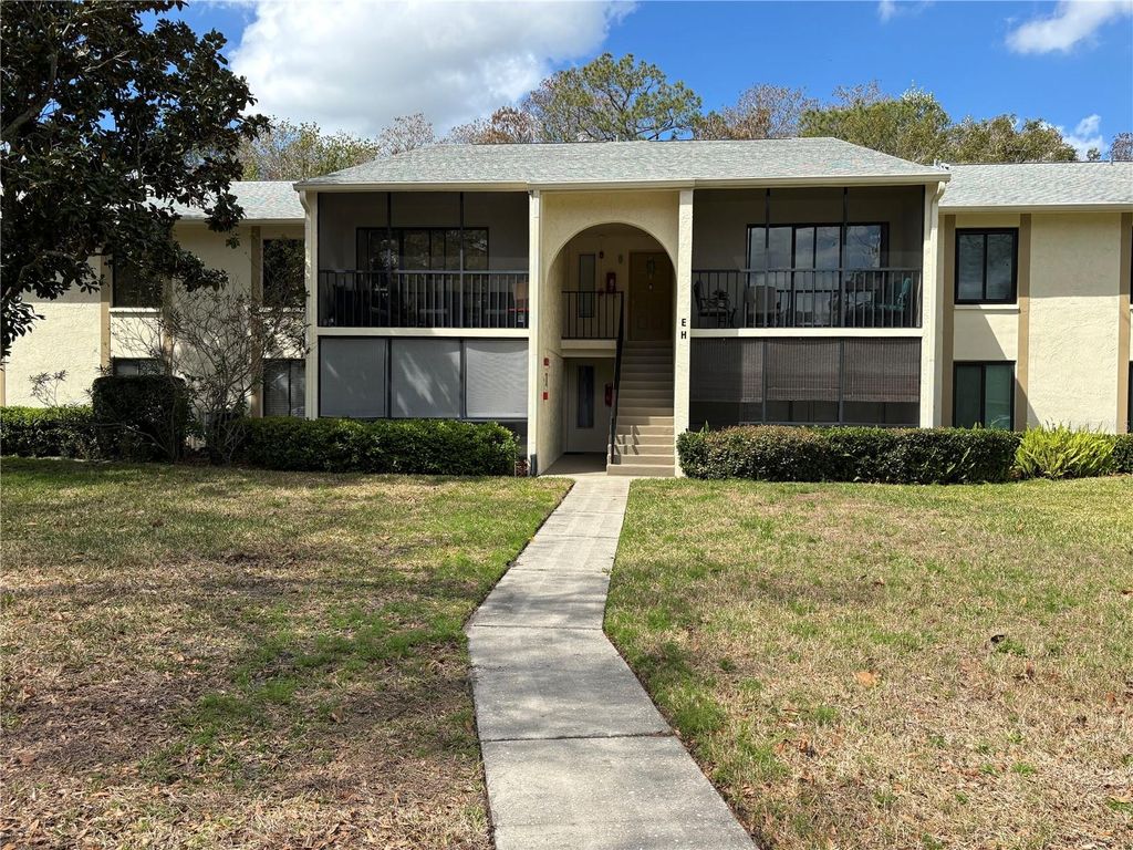 1354 SHADY PINE WAY E2, Tarpon Springs, FL 34688