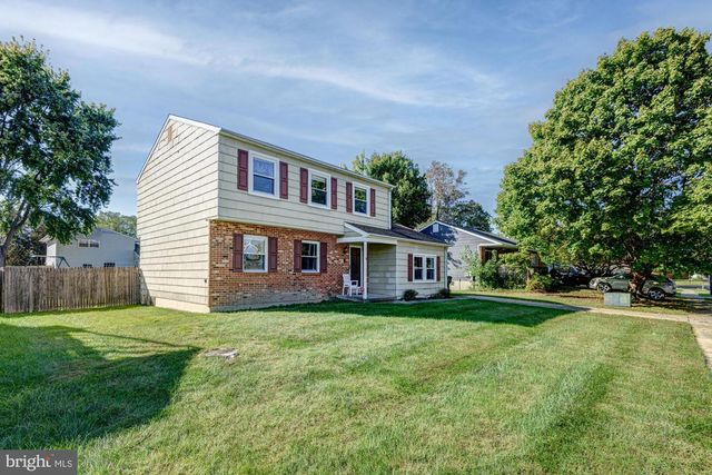 3 DOVER CT, Bear, DE 19701