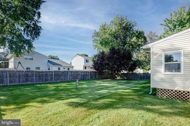 3 DOVER CT, Bear, DE 19701