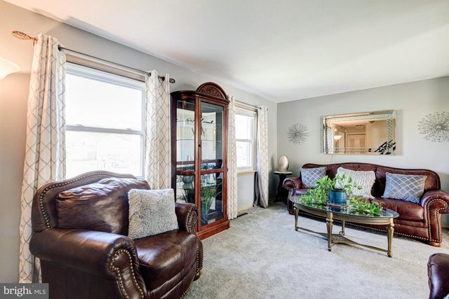 3 DOVER CT, Bear, DE 19701