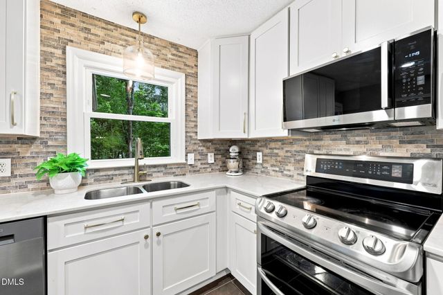1206 Wishaw Court, Cary, NC 27511