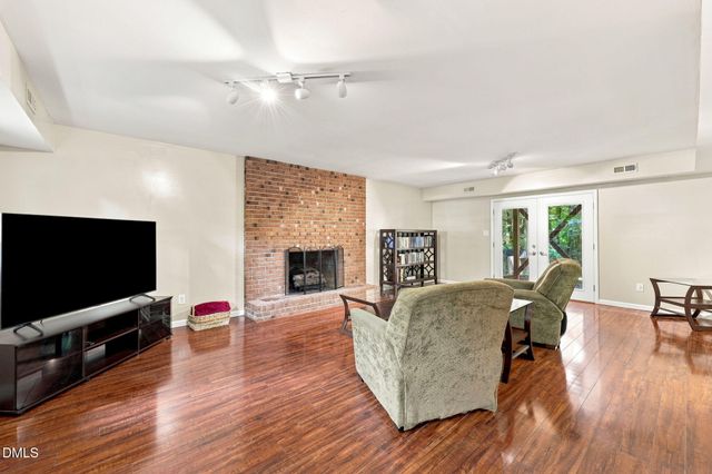 1206 Wishaw Court, Cary, NC 27511