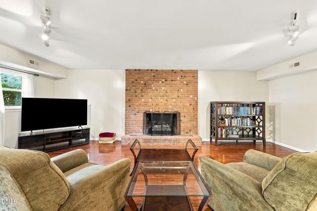 1206 Wishaw Court, Cary, NC 27511
