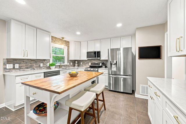 1206 Wishaw Court, Cary, NC 27511