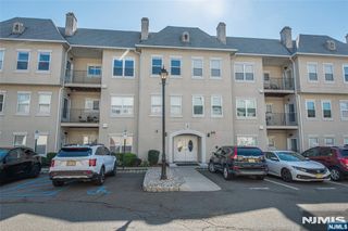 324 Brittany Drive, Wayne, NJ 07470