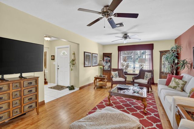 721 SW 59TH Avenue, Plantation, FL 33317