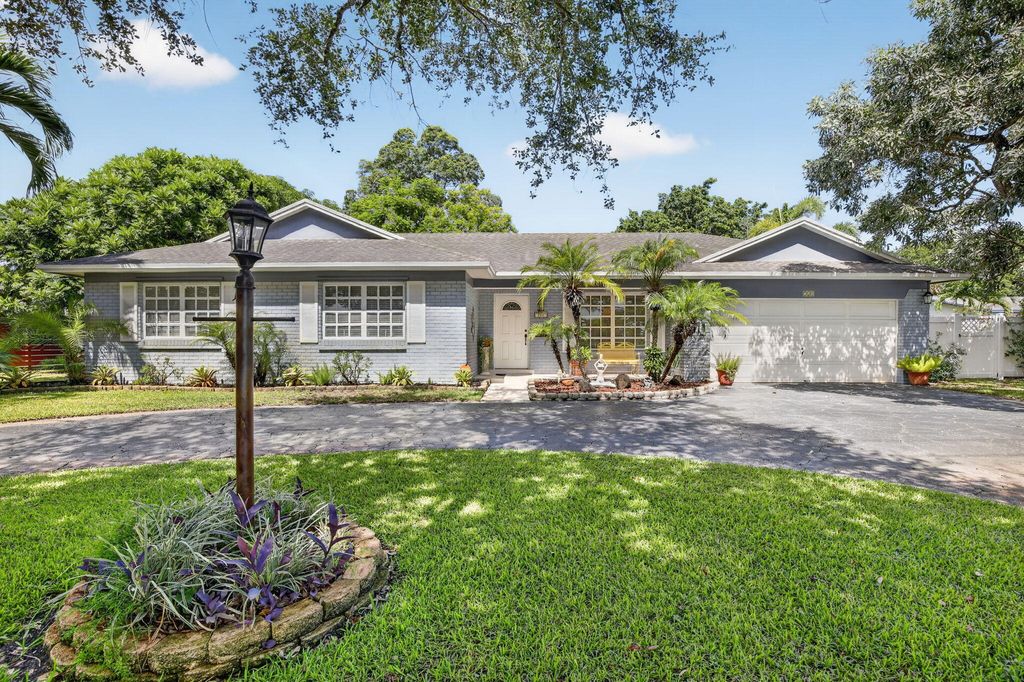 721 SW 59TH Avenue, Plantation, FL 33317