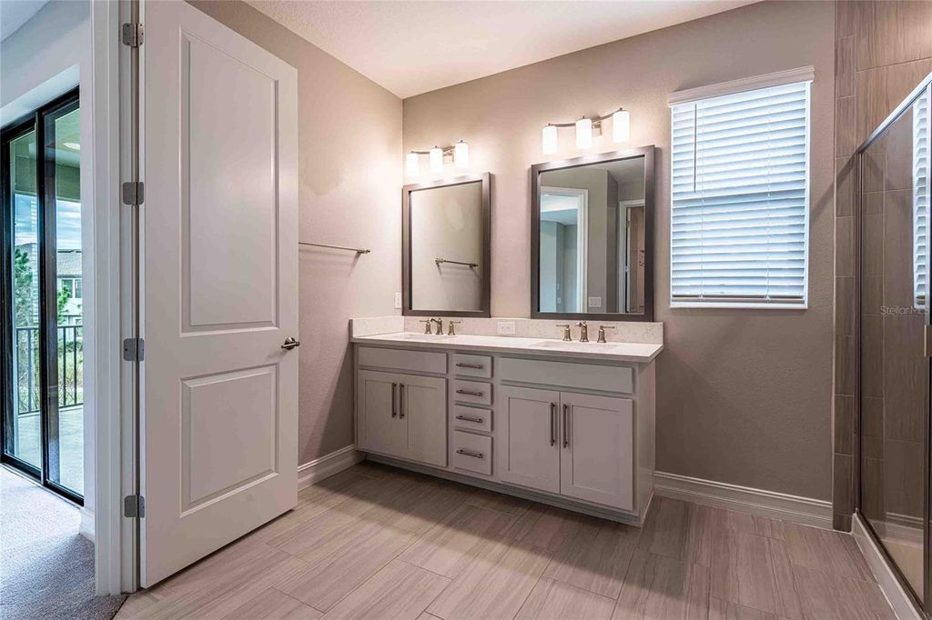 Image 28 of property listing at 4655 ALMADA LANE, Wesley Chapel, FL 33543