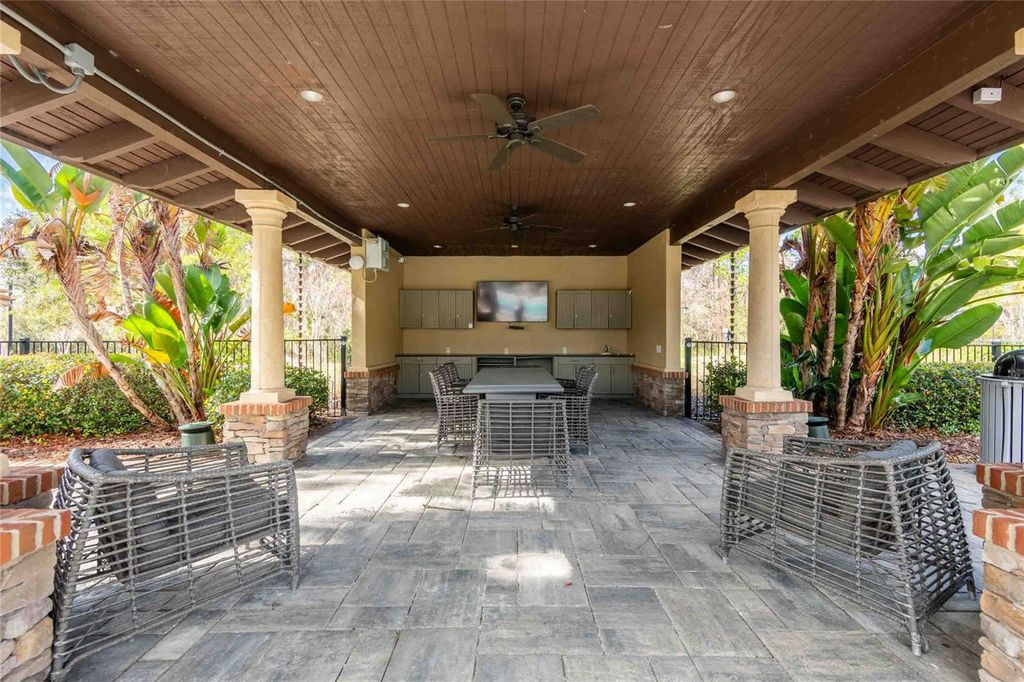 Image 58 of property listing at 4655 ALMADA LANE, Wesley Chapel, FL 33543