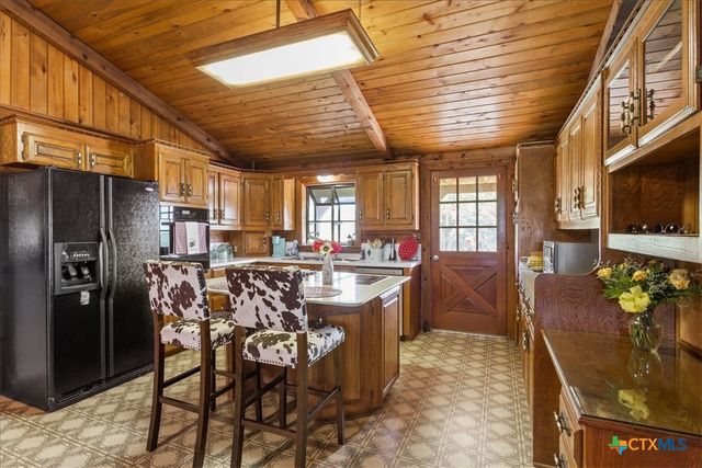 124 Old Mission Road, Kempner, TX 76539
