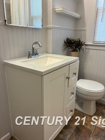 2547 Altoona Street, Flint, MI 48504