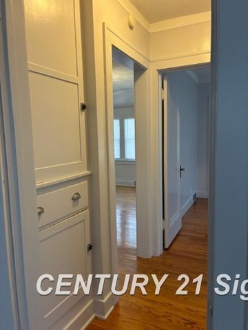 2547 Altoona Street, Flint, MI 48504