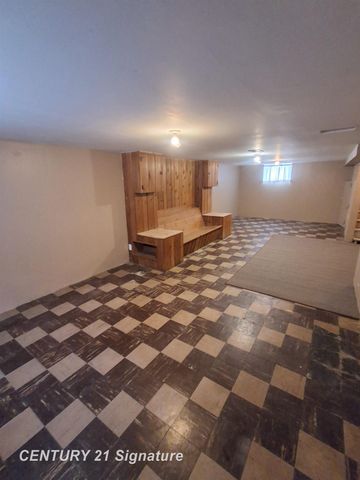 2547 Altoona Street, Flint, MI 48504