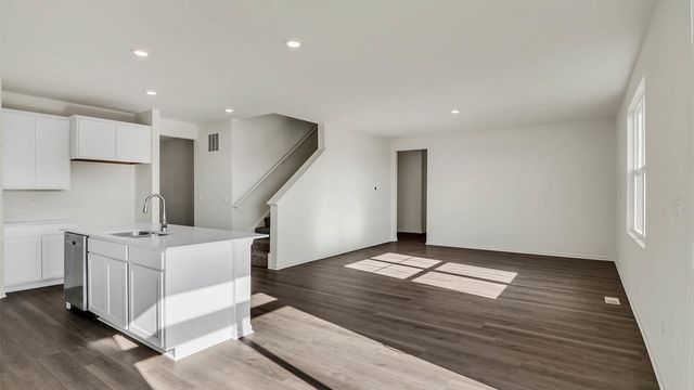 6253 Leinster Lane, Tinley Park, IL 60477